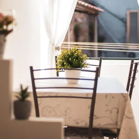 Historical Center Duomo * Napoli