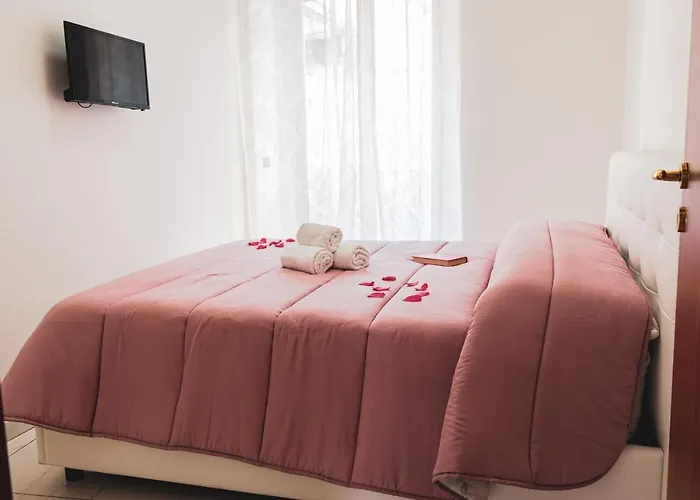 Historical Center Duomo Neapel