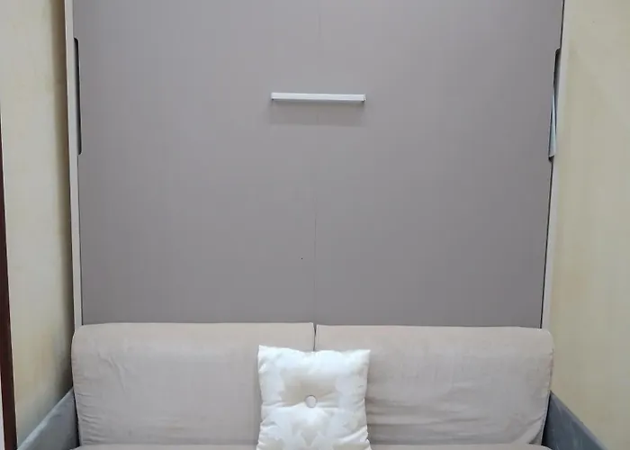 Historical Center Duomo * Neapel